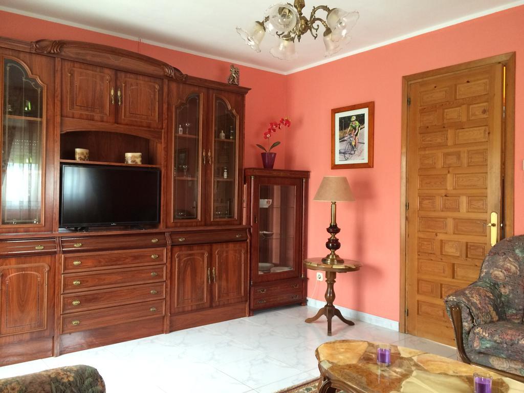 Casa Mariana Guest House Llames de Parres Bagian luar foto
